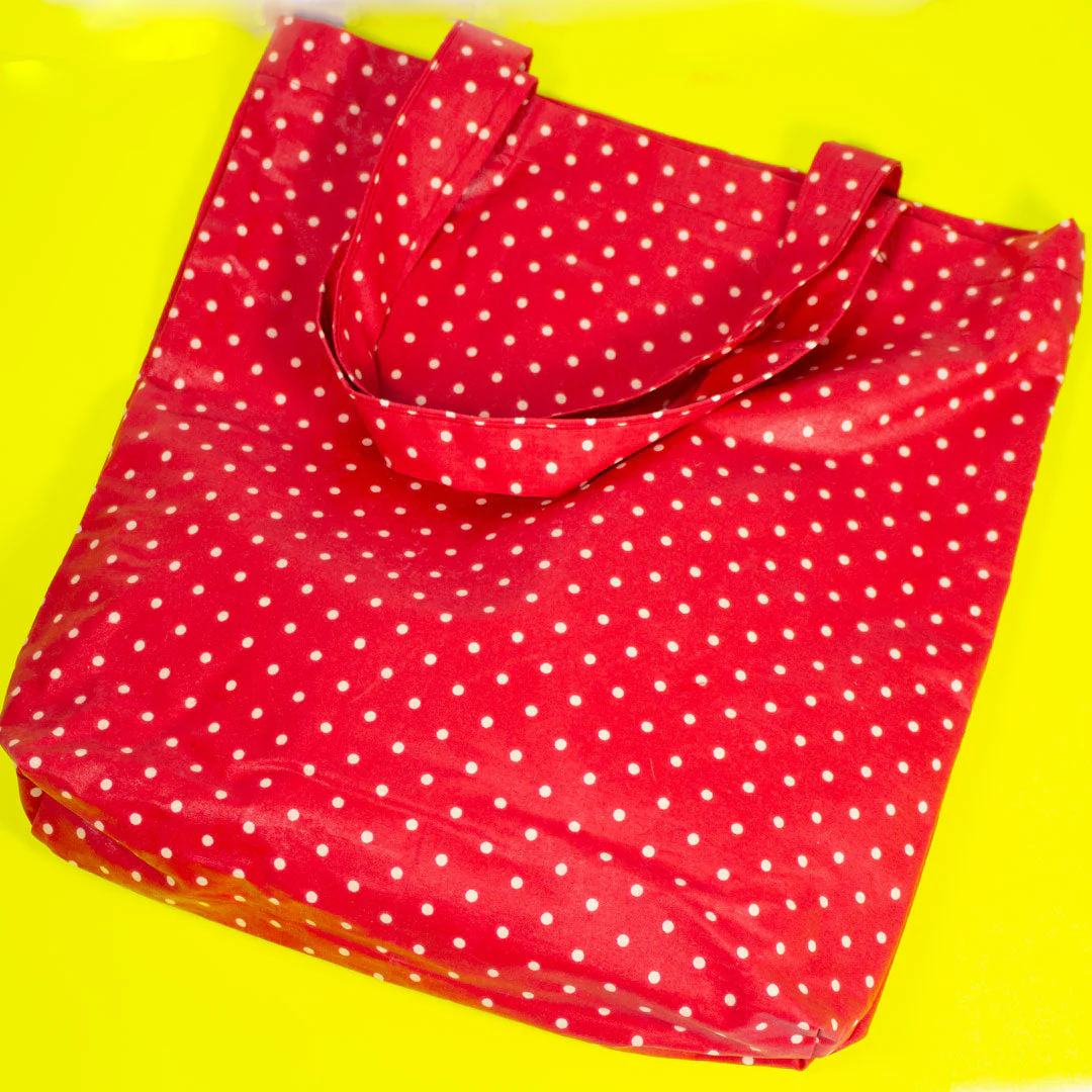 Coupon de tissu coton rouge à pois blanc, Destockage, 115cmx160cm - Image 3