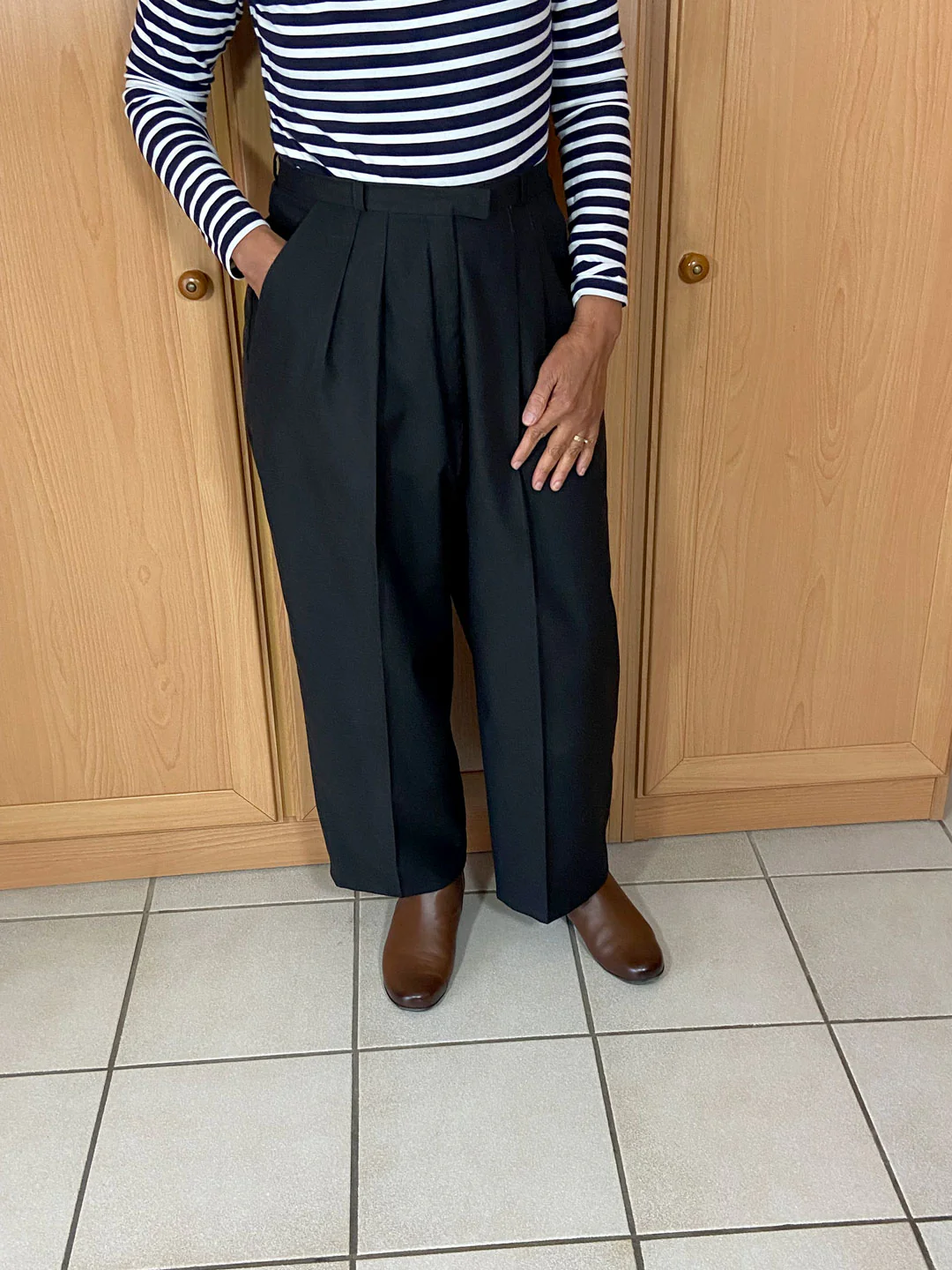 Coupon de tissus gabardine uni noir, Destockage - Image 3