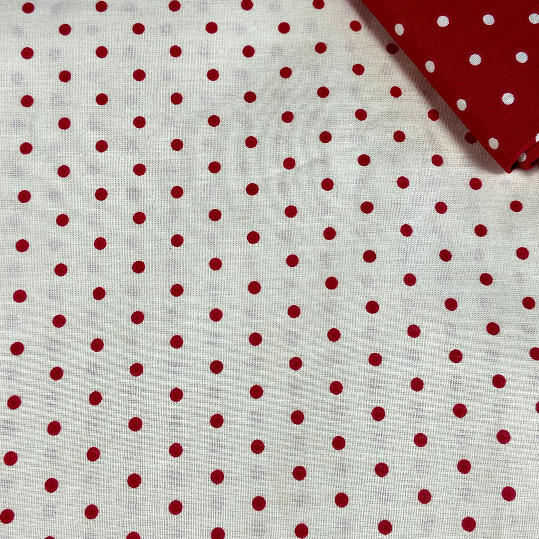 Tissu coton beige imprimé pois rouges, 25cm - Image 3